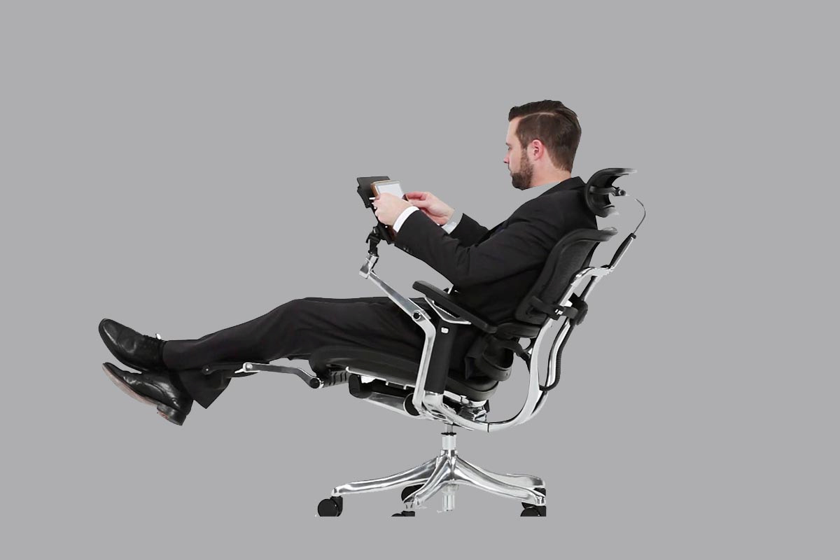  ergonomic office chair with footrest in the best qualty ever 