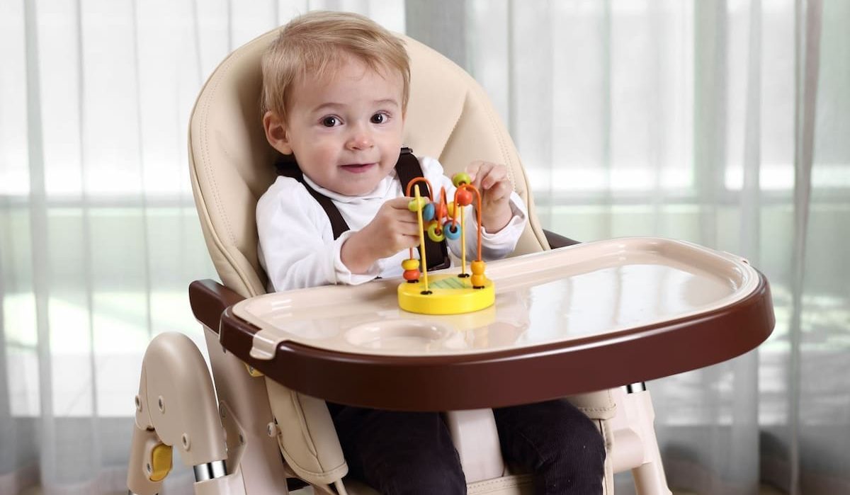  Baby feeding plastic chair purchase price + quality test 