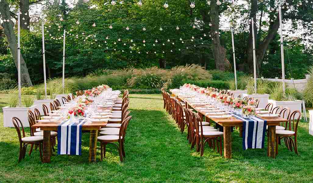 Rental chairs and tables for wedding | Buy at a cheap price