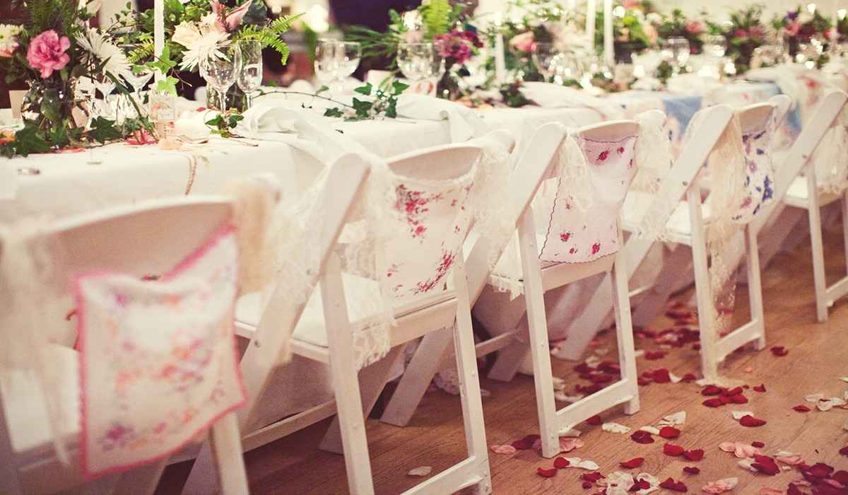  Rental chairs and tables for wedding | Buy at a cheap price 