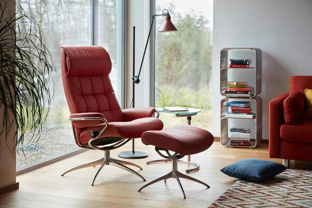  Buy and Current Sale Price of Swivel Leather Chair 