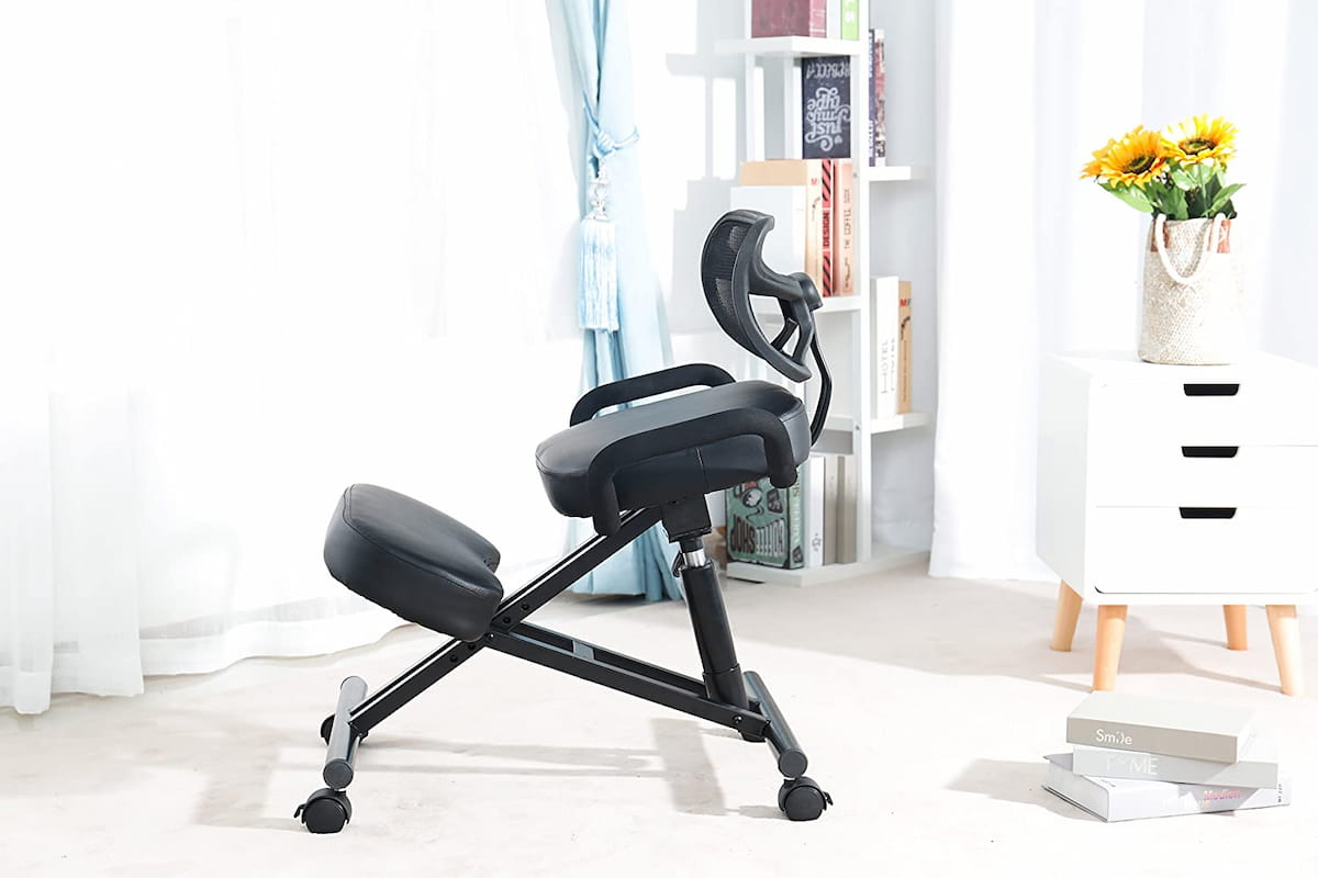  Buying an ergonomic office chair kneeling to avoid knees pain 